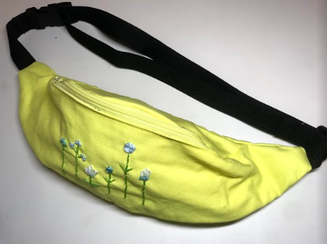 עדינה- תיקים ותכשיטים בעבודת יד flower adina hand made fashion fanny pack