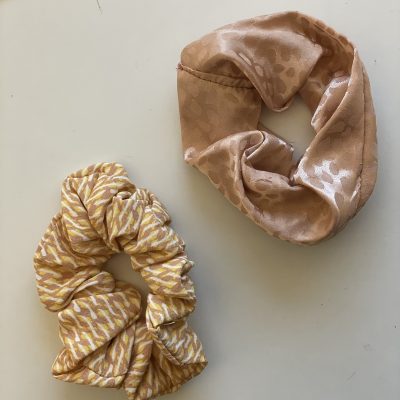 גומיות עבודת יד סקראנציז