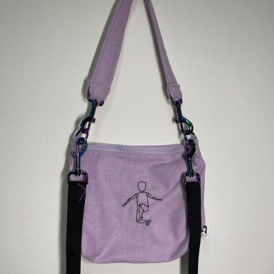 תיק הובו סגול בעבודת יד